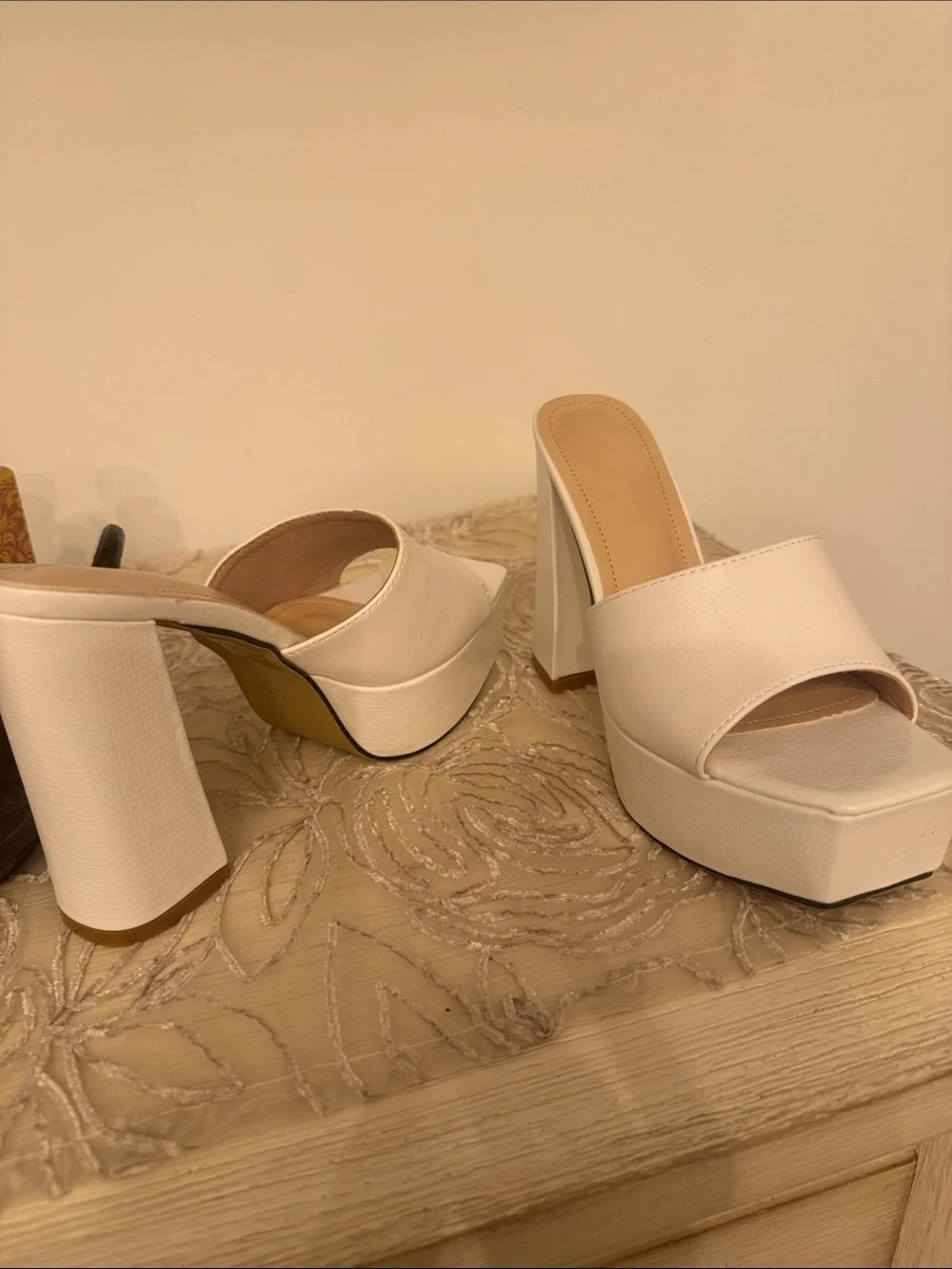 Womens white Platform Mule Heels. BRAND NEW